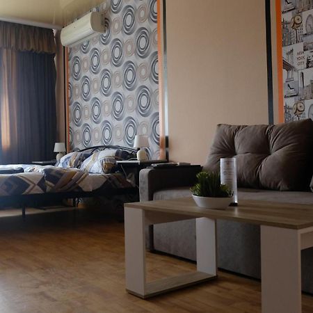 Uneed Rooms: Sky Kiev Exteriör bild